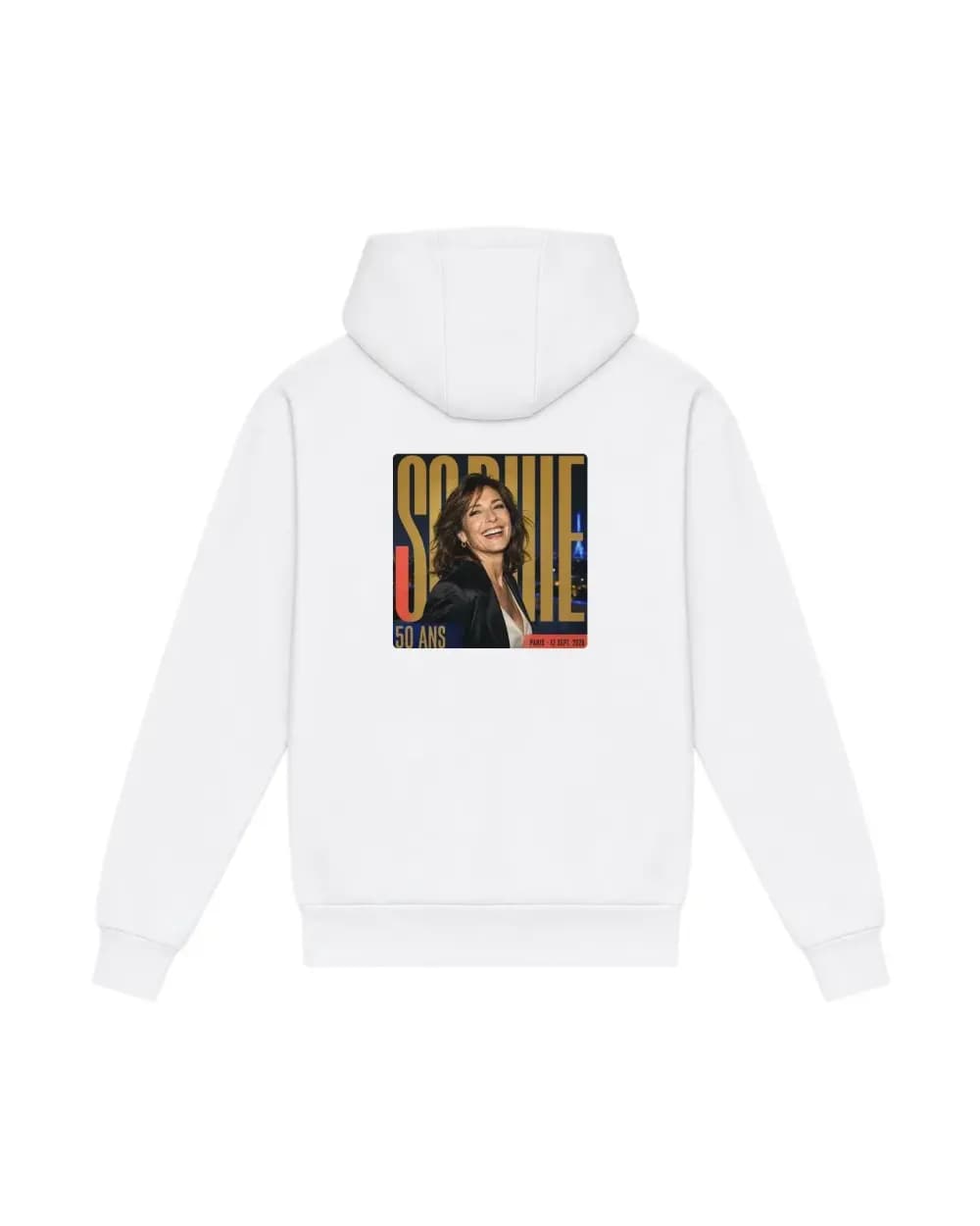 Hoodie blanc personnalisé, un portrait d’anniversaire avec prénom et date imprimé dans le dos